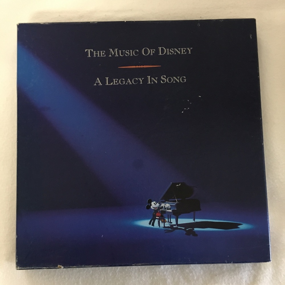 🐭The Music of Disney 3 CD Collection and Book